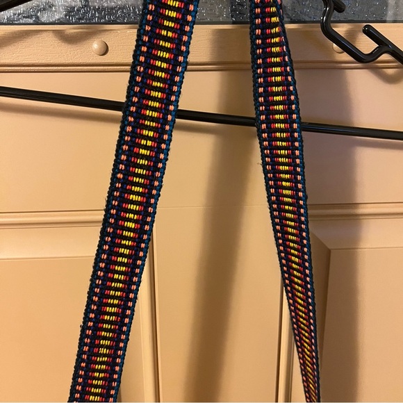 Multicolor Woven Shoulder Bag - Picture 3 of 4